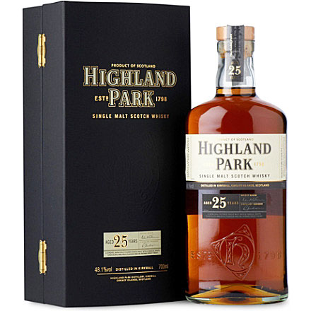 FRUITY PUNCH | Feel the undercurrents of toffee, caramel and canned fruits in this long-aged malt from Highland Park