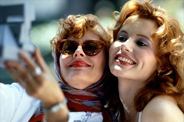 MAMA MEOW | Retro cat eye sunglasses are much in vogue due to the wear-ability for a wide range of faces, but their feline grace is undeniable as seen on Susan Sarandon