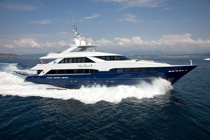 MAC BREW | Cruising speed of 14 knots and maximum speed of 24 knots