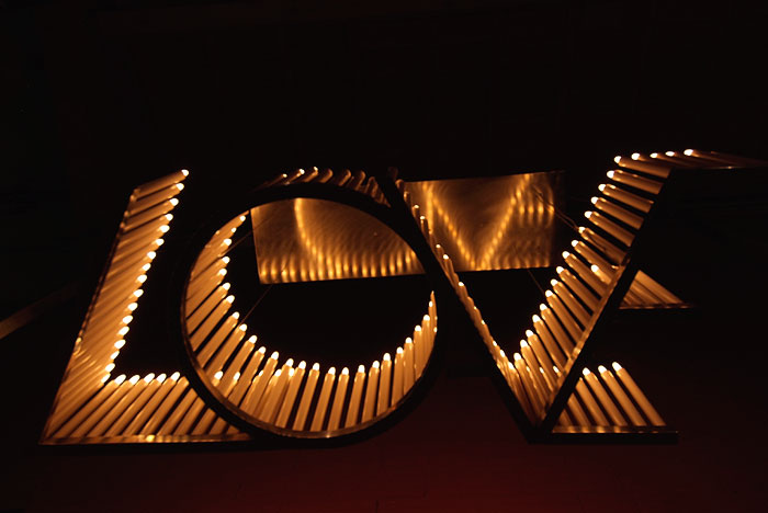 LUSTRE LOVE | Mathieu and all the artisans he works with share the same passion for every new project to surpass the last