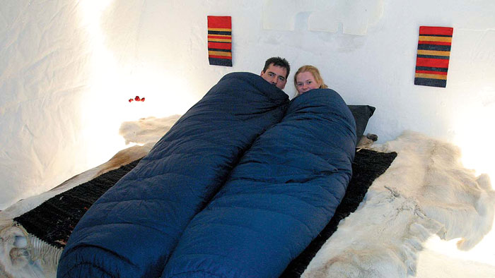 DOWNY BAGS | The resort provides down sleeping bags within the snow igloos