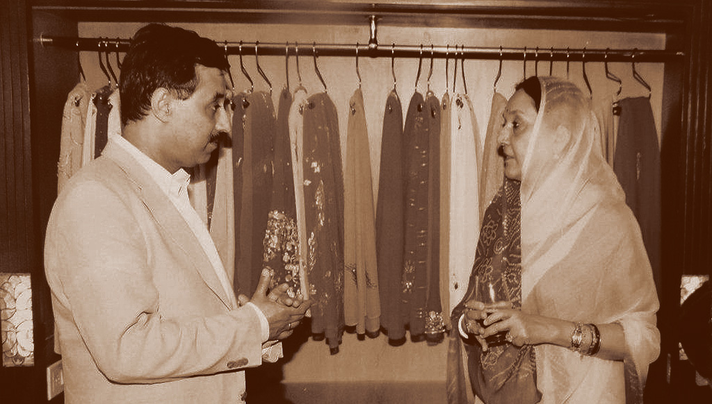 Jaipur’s Rukhmani draws Nita Ambani among others with its chiffon and georgette masterpieces Jaipur’s Rukhmani draws Nita Ambani among others with its chiffon and georgette masterpieces