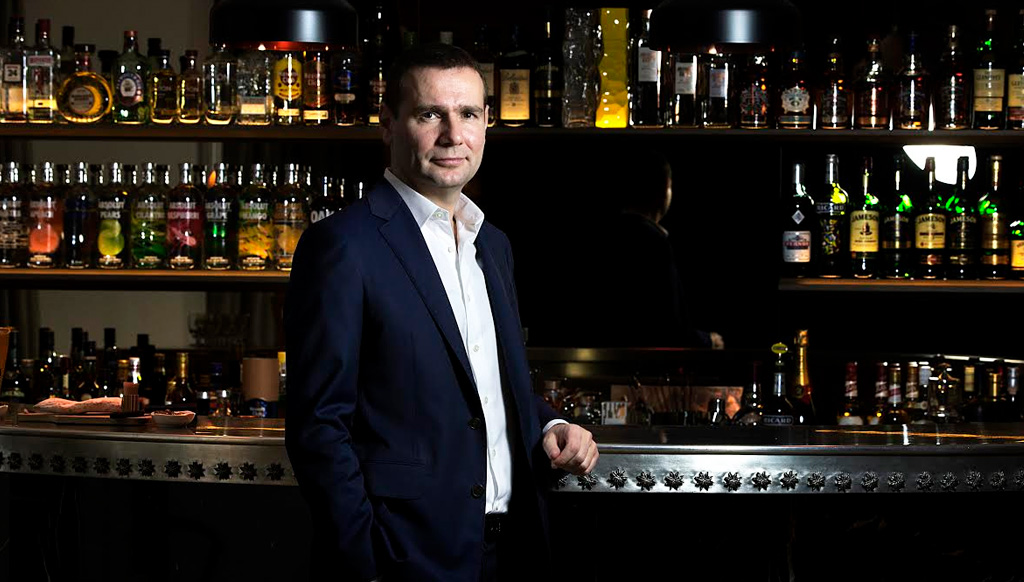 Alexandre Ricard: “Money can’t buy experiences.” Alexandre Ricard: “Money can’t buy experiences.”