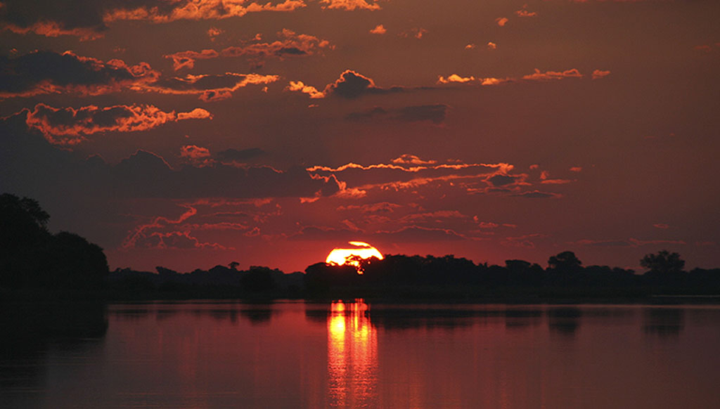 Romantic adventure in Botswana wilderness