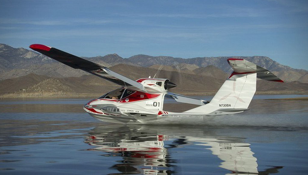 An amphibious sport-plane for the ultimate flight