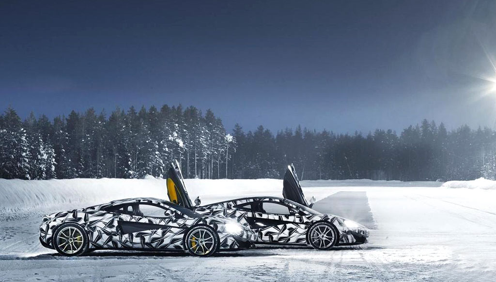 An ice-driving experience with the McLaren 570S in Finland