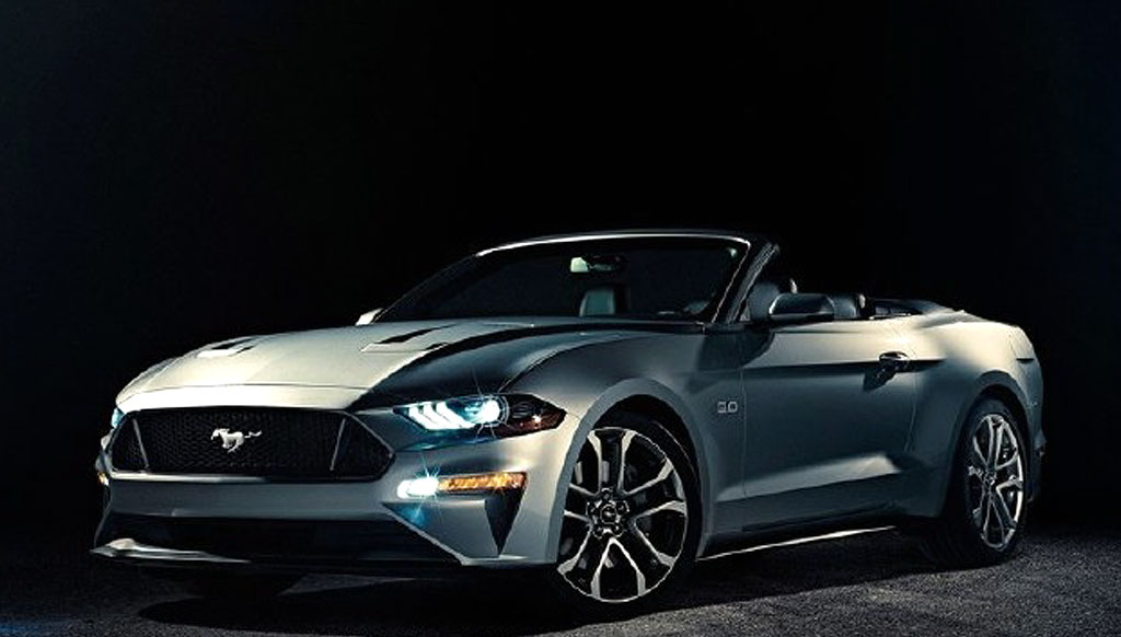 Ford unveils convertible version of the facelifted Mustang