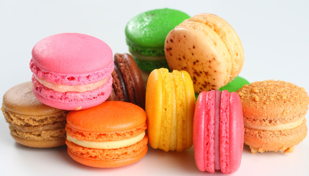 The Luxe Café curates the best Holi gift ideas The Luxe Café curates the best Holi gift ideas