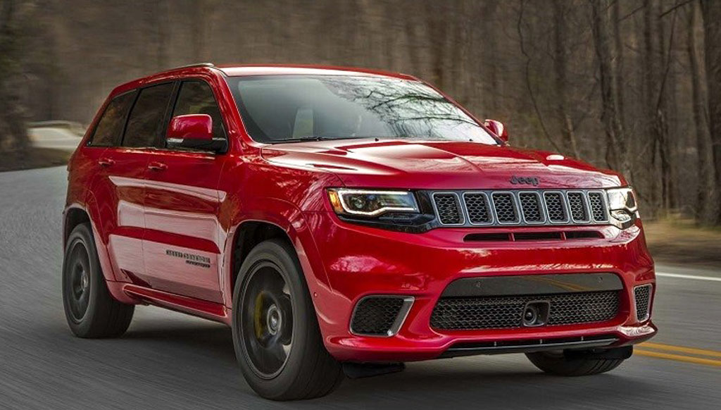 Jeep Grand Cherokee TrackHawk offers crazy speed and tows 3265 kg!