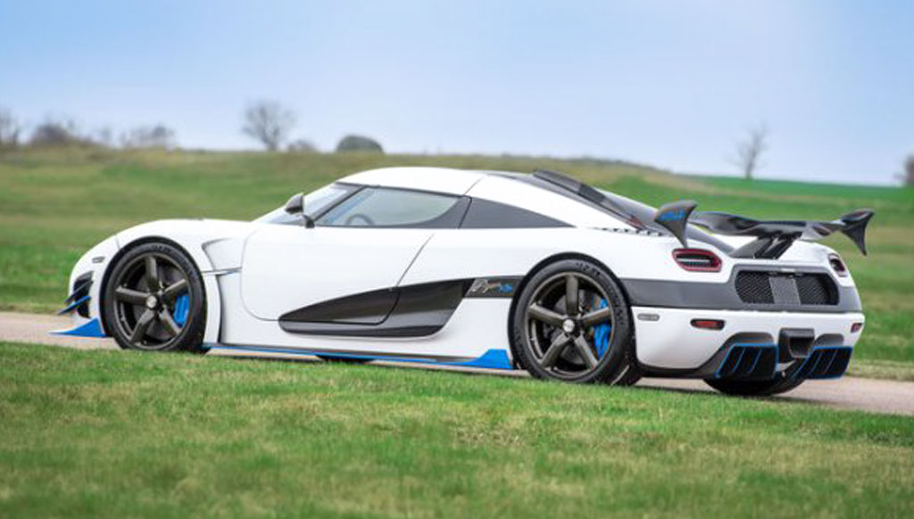 Koenigsegg RS1 makes global debut at the New York Auto Show