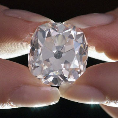 Diamond from Junk Sale to be auctioned at Sotheby’s!