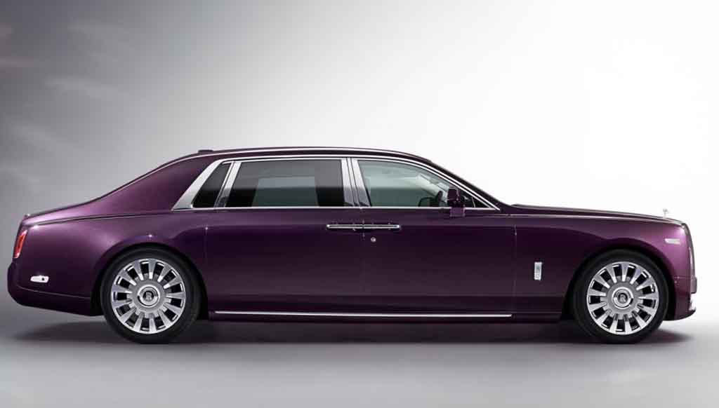The Rolls Royce Phantom VIII is here