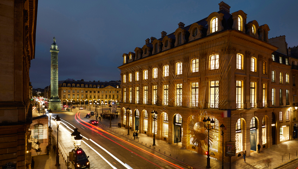 Louis Vuitton returns to Paris with the Maison Louis Vuitton Vendôme