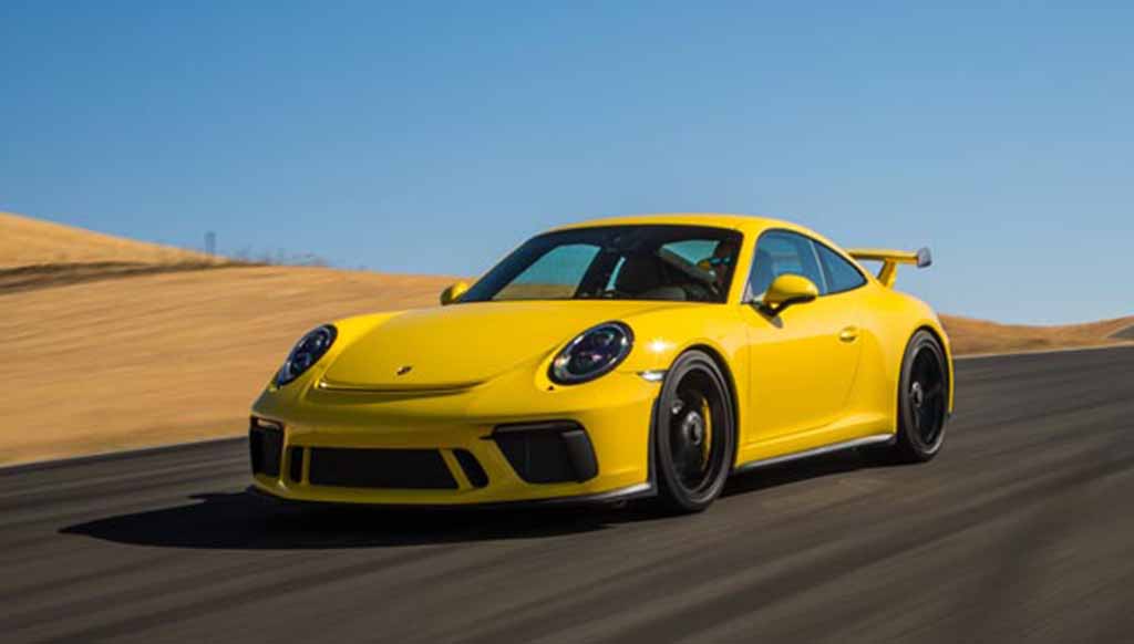 Porsche 911 GT3 makes grand India debut at Rs 2.31 crore