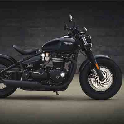 Triumph unveils new Bonneville Bobber Black