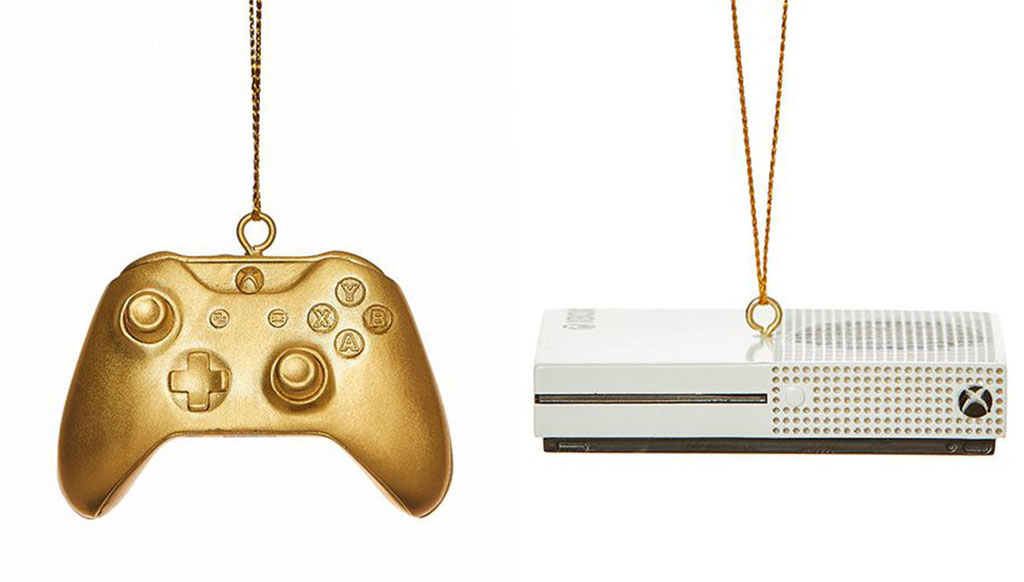 $5000 gold plated Xbox Controller Christmas ornament