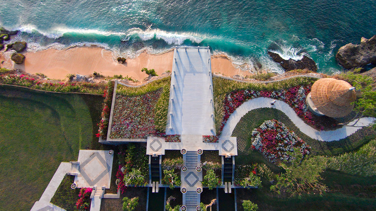 Inside Bali’s Most Iconic Cliffside Resort